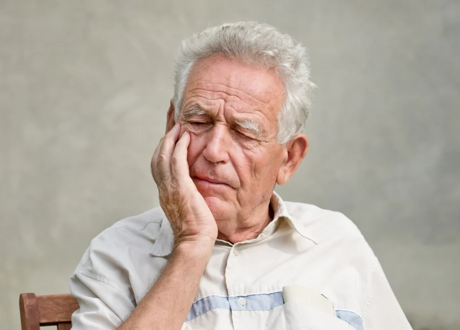Can Hearing Aids Reduce Dementia Risk? What New Research Suggests